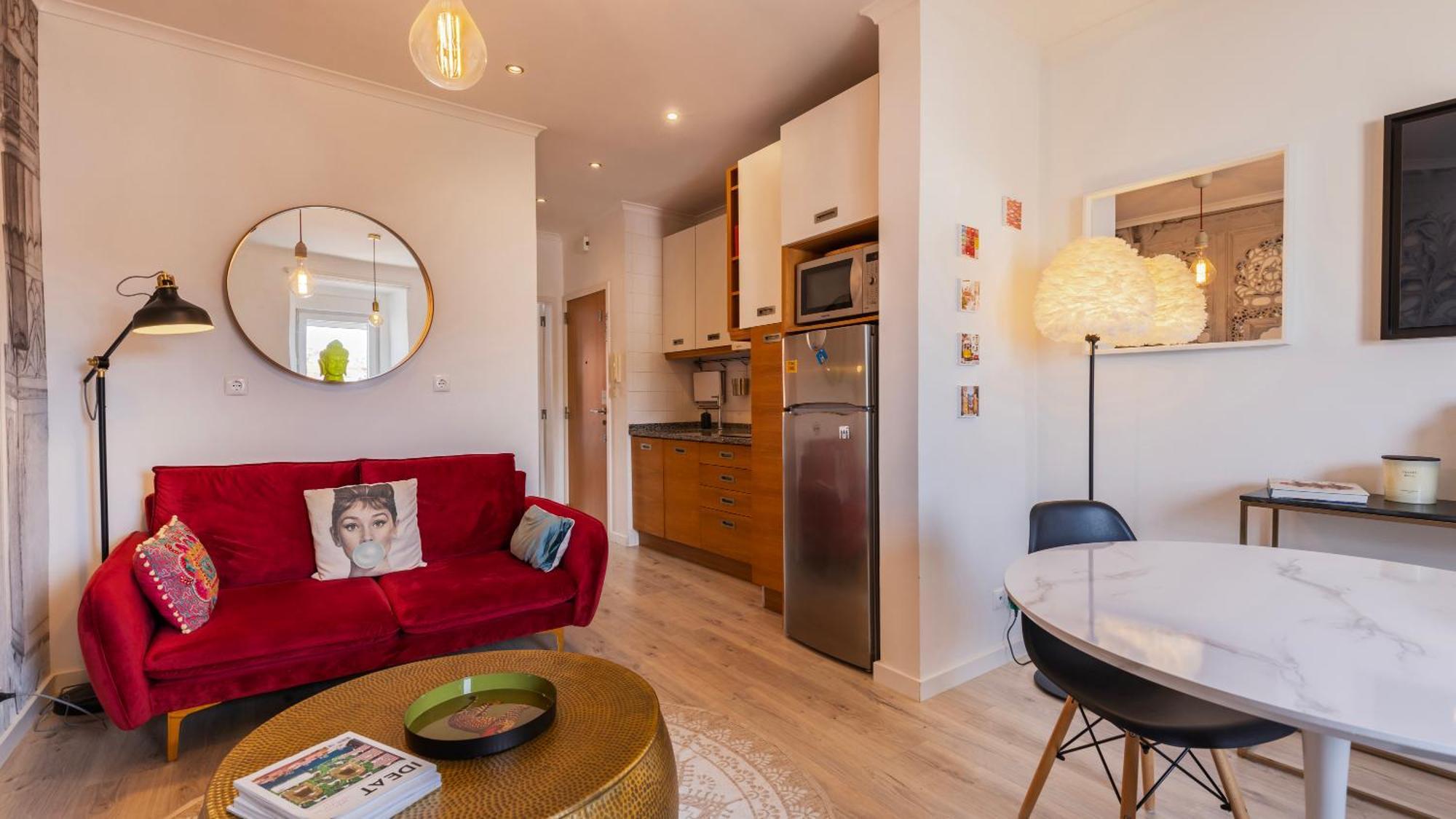 Sunny Design Apt In Praca Das Flores By Lovelystay Lisboa Exterior foto